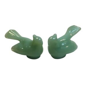 Pair Of Jade Jadeite Green Art Glass Birds Mosser USA  3” Gift Mother Sister New